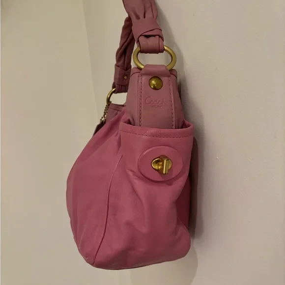 Vintage Coach Parker Hobo Leather Purse Bag in Soft Pink - Picture 4 of 9